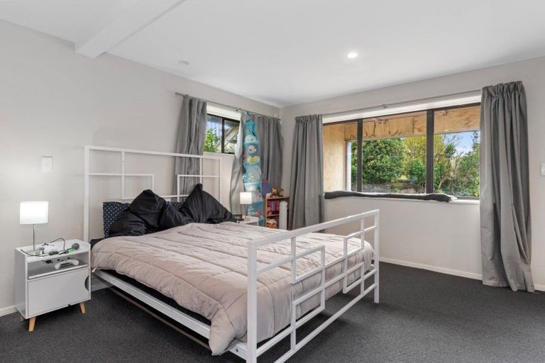 Photo of property in 18 James Cook Drive, Welcome Bay, Tauranga, 3112