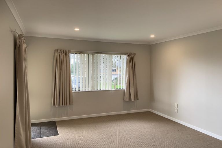 Photo of property in 1 Adkin Avenue, Levin, 5510