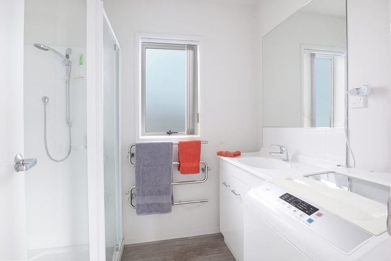 Photo of property in 11 Kamahi Crescent, Papamoa Beach, Papamoa, 3118