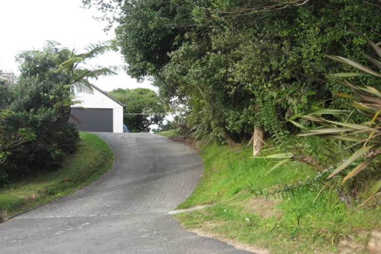 Photo of property in 15 Beatty Avenue, Karori, Wellington, 6012