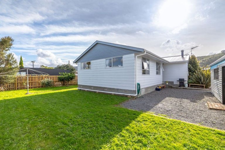 Photo of property in 23 Daniell Street, Featherston, 5710