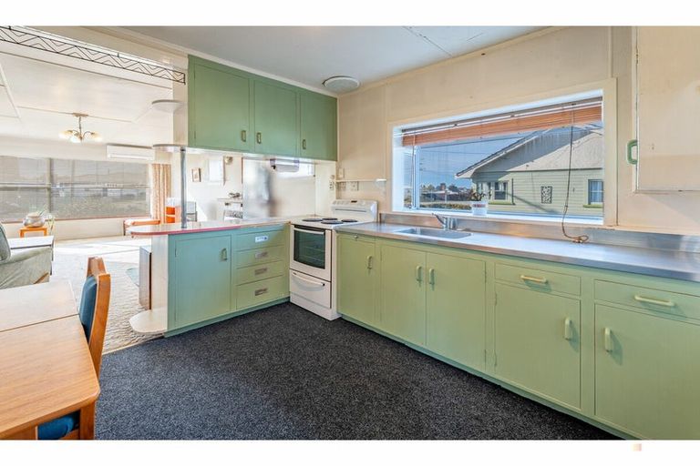 Photo of property in 45 Wilkin Street, Waimate, 7924