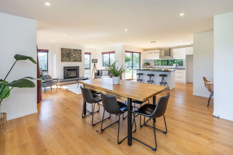 Photo of property in 12 Coutts Lane, West Melton, 7618