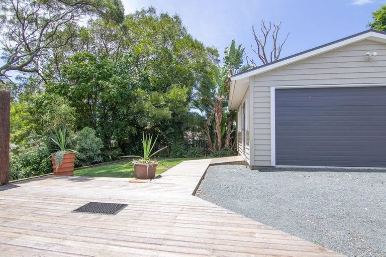 Photo of property in 7 Miro Street, Helensville, 0800