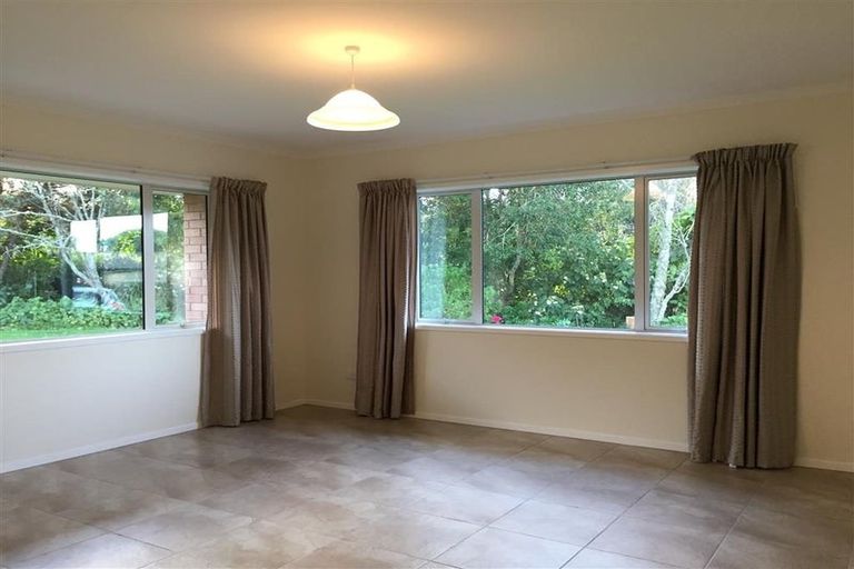 Photo of property in 42a Tauraroa Road, Maungakaramea, Whangarei, 0178