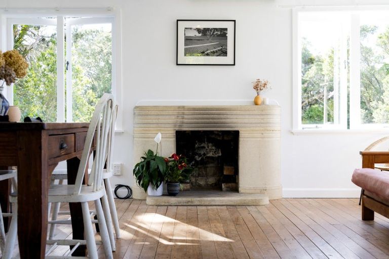 Photo of property in 25 Matheson Bay Road, Leigh, 0985