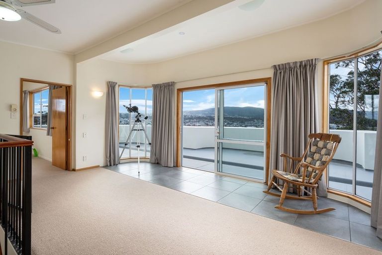 Photo of property in 64 Doon Street, Vauxhall, Dunedin, 9013