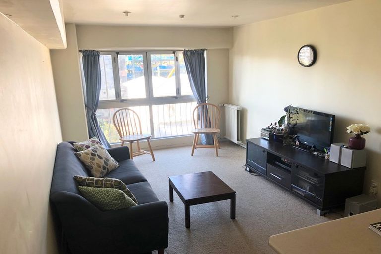 Photo of property in Capital Hill Apartments, 27/54 Hill Street, Thorndon, Wellington, 6011