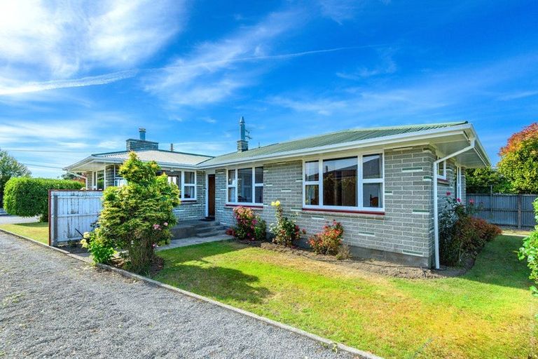 Photo of property in 19 Ashgrove Street, Rangiora, 7400