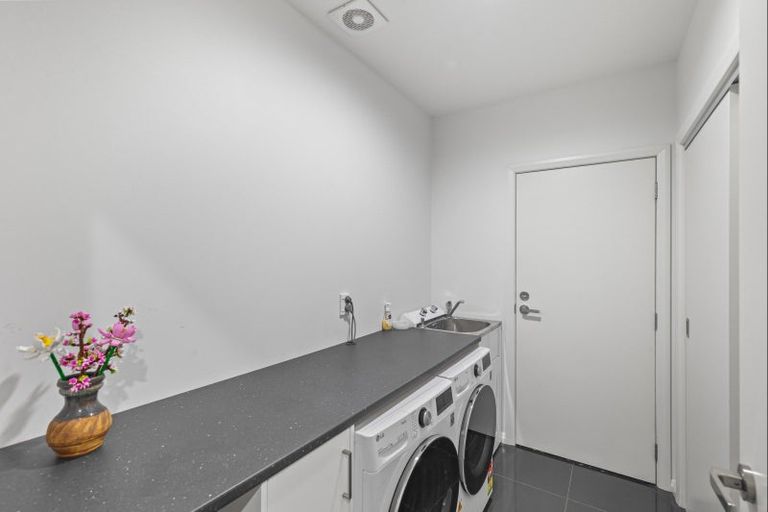 Photo of property in 111 Muhunoa Road East, Ohau, Levin, 5570