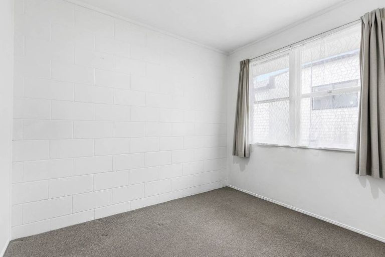 Photo of property in 36 Udys Road, Pakuranga, Auckland, 2010