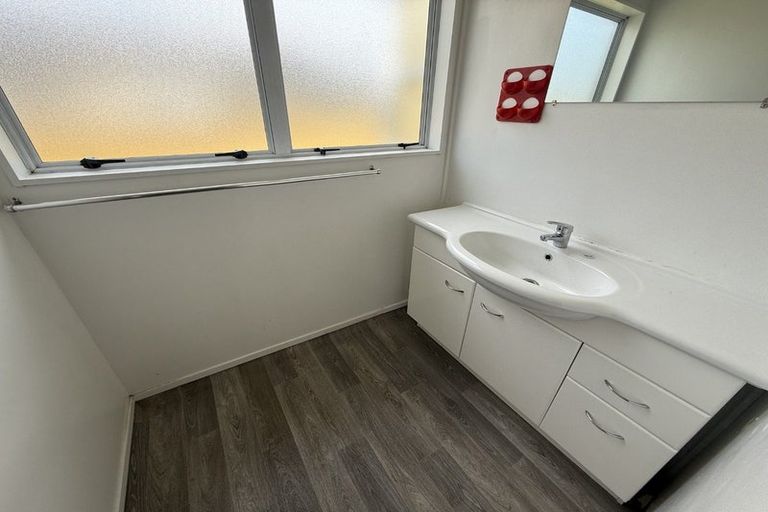 Photo of property in 20 Penion Drive, Flat Bush, Auckland, 2023