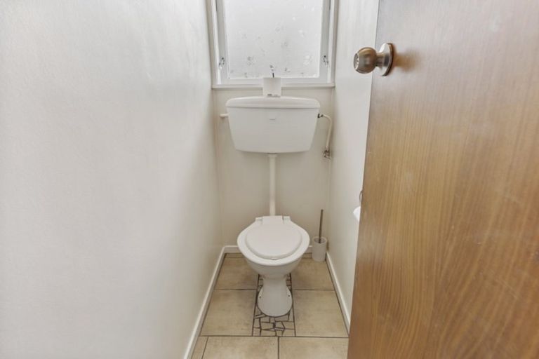 Photo of property in 1/5 Ashdown Place, Pahurehure, Papakura, 2113