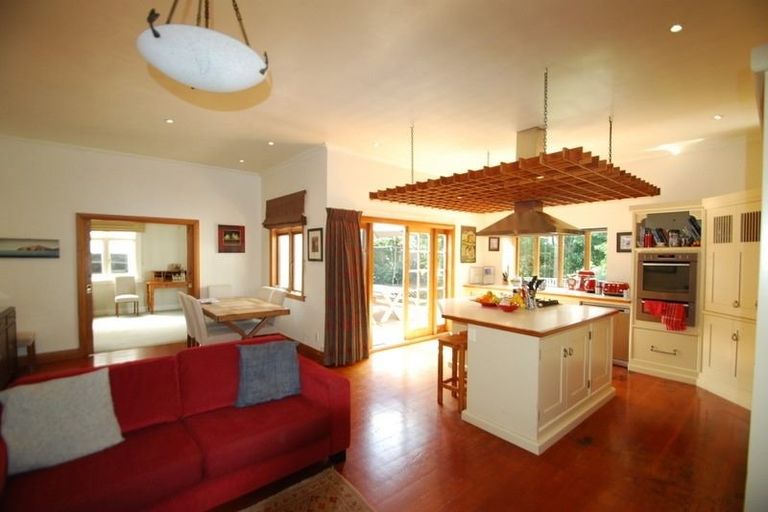 Photo of property in 46 Penrose Street, Woburn, Lower Hutt, 5010