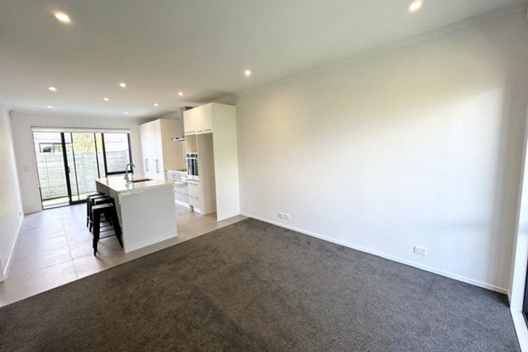 Photo of property in 28 Whenuapai Drive, Whenuapai, Auckland, 0618