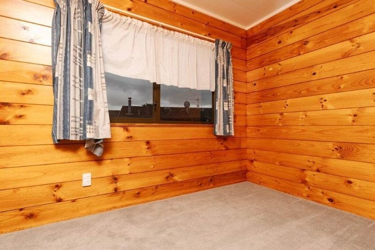 Photo of property in 156 Carnoustie Drive, Wattle Downs, Auckland, 2103