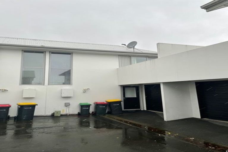 Photo of property in 470g Barbadoes Street, Edgeware, Christchurch, 8013