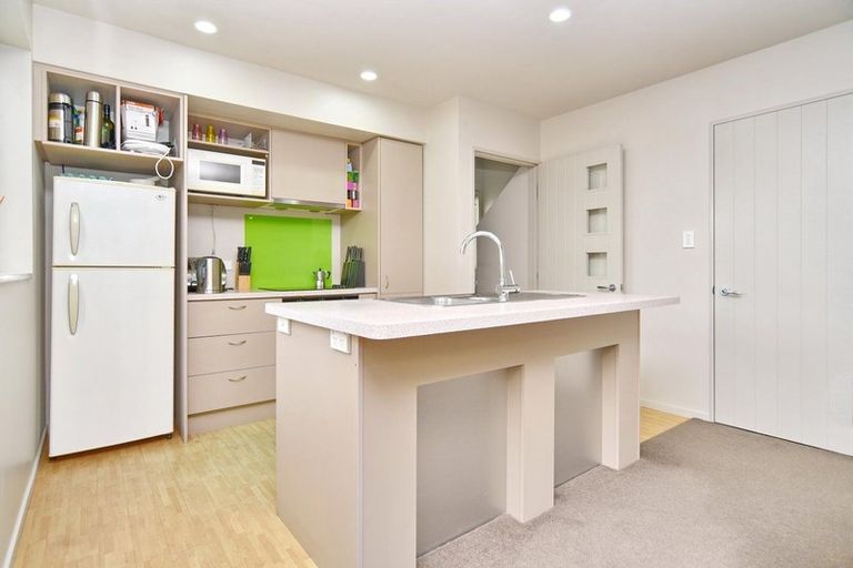 Photo of property in 76b Packe Street, Edgeware, Christchurch, 8013