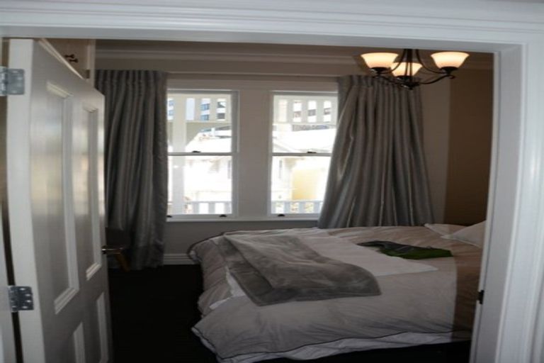 Photo of property in 15 Portland Crescent, Thorndon, Wellington, 6011