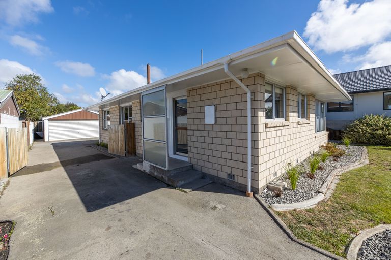 Photo of property in 46 Woolley Street, Avondale, Christchurch, 8061