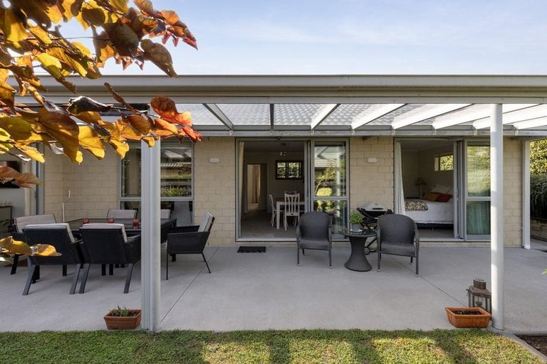 Photo of property in 7 Vista Close, Omokoroa, 3114