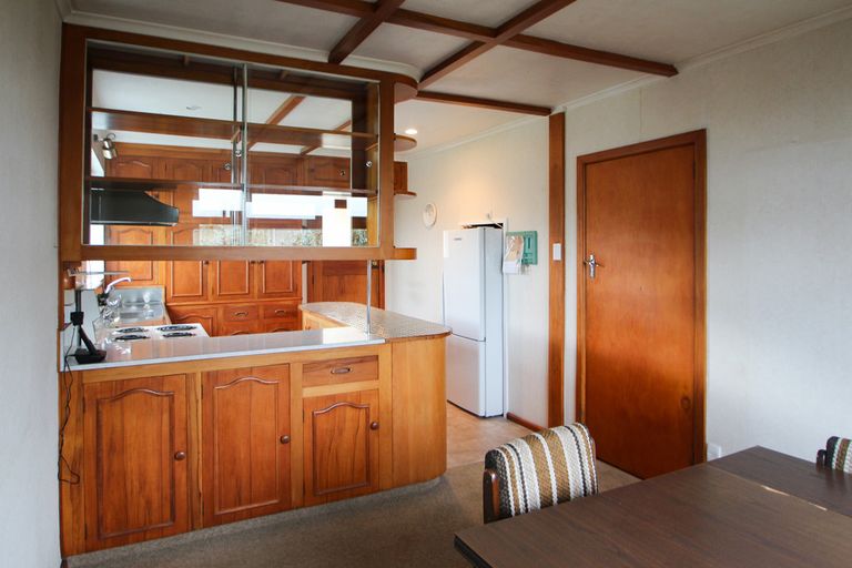 Photo of property in 25 Sandringham Street, Oamaru North, Oamaru, 9400