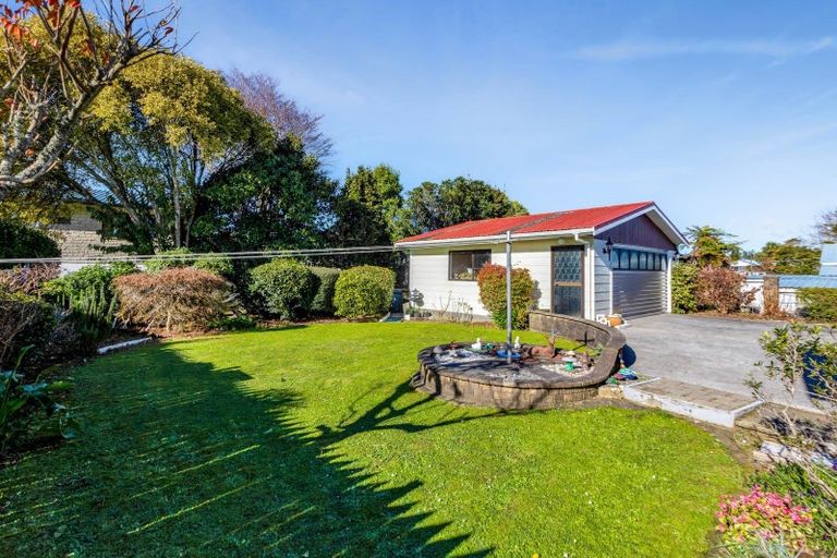 Photo of property in 1 Towai Street, Inglewood, 4330