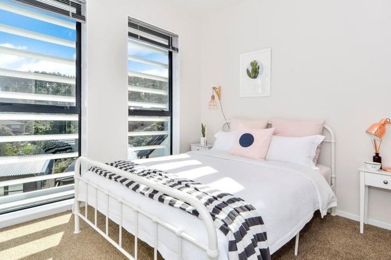 Photo of property in 19 Akeake Lane, Manurewa, Auckland, 2102