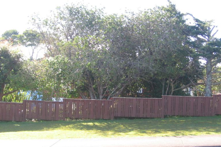 Photo of property in 17 Pah Road, Onerahi, Whangarei, 0110