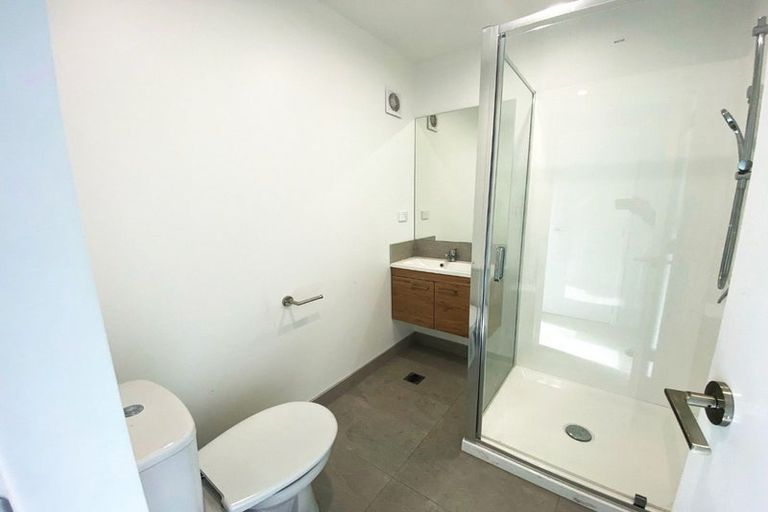 Photo of property in 45 Tima Lane, Mangere Bridge, Auckland, 2022