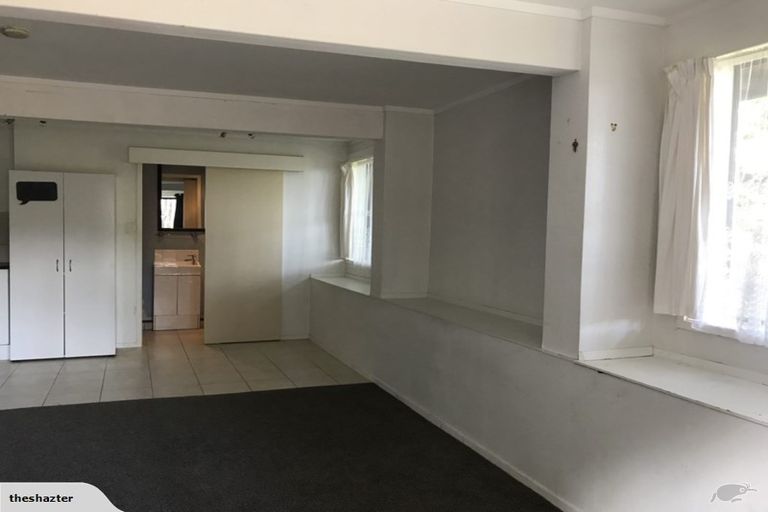 Photo of property in 29b Heron Place, Pakuranga Heights, Auckland, 2010