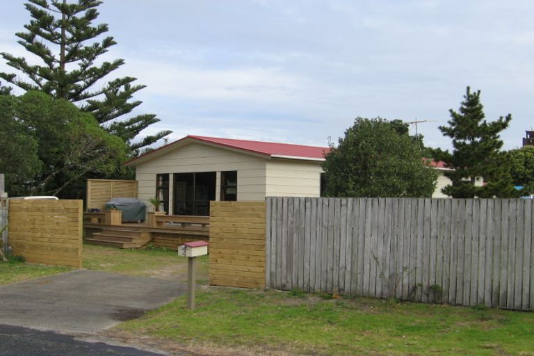 Photo of property in 4 Ruby Cove, Omaha, 0986