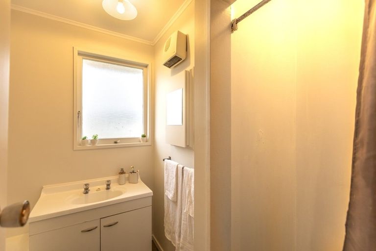 Photo of property in 7a Wordsworth Crescent, Maraenui, Napier, 4110