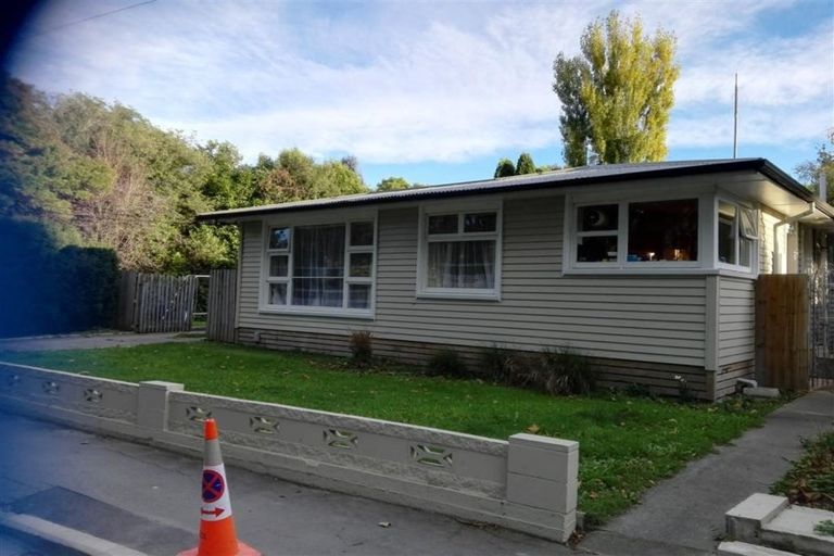 Photo of property in 27 Eastern Terrace, Beckenham, Christchurch, 8023
