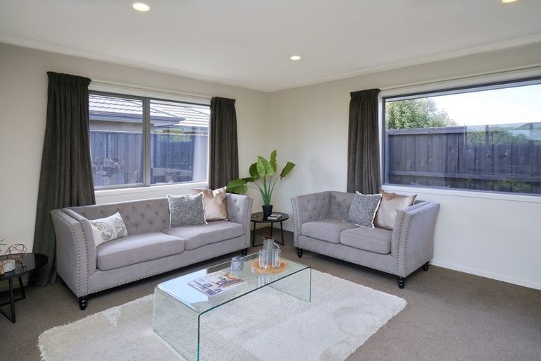 Photo of property in 39 Farnborough Way, Rolleston, 7615