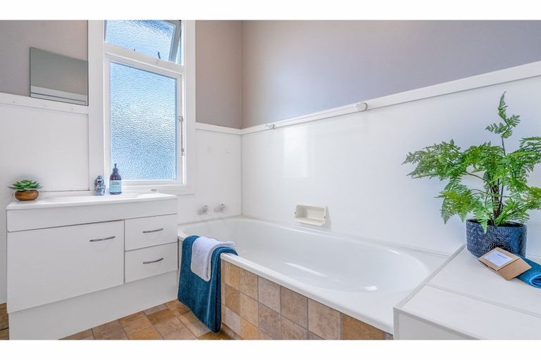 Photo of property in 35 Leith Street, Windsor, Invercargill, 9810