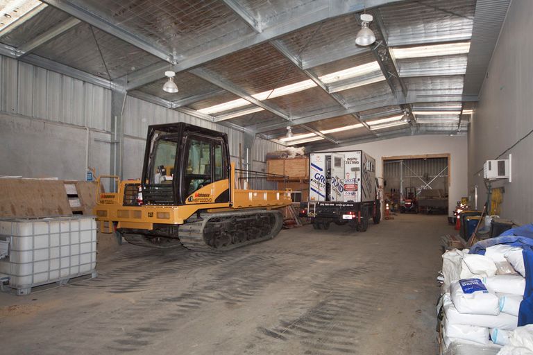 Photo of property in 13 Central Park Drive, Te Atatu South, Auckland, 0610