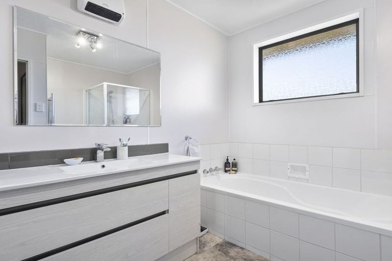 Photo of property in 257 Helensburgh Road, Helensburgh, Dunedin, 9010