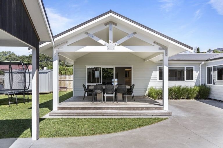 Photo of property in 119 Moana Anu Anu Avenue, Whangamata, 3620