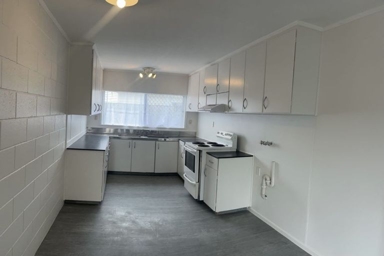Photo of property in 17 Wolfe Street, Regent, Whangarei, 0112