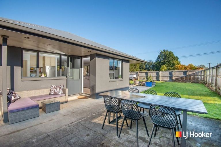 Photo of property in 1 White Hart Lane, Mosgiel, 9024