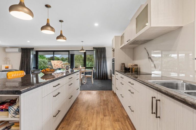 Photo of property in 32 Mill Grove, Clareville, Carterton, 5713