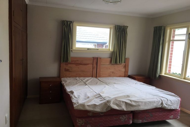 Photo of property in 130 Yaldhurst Road, Sockburn, Christchurch, 8042