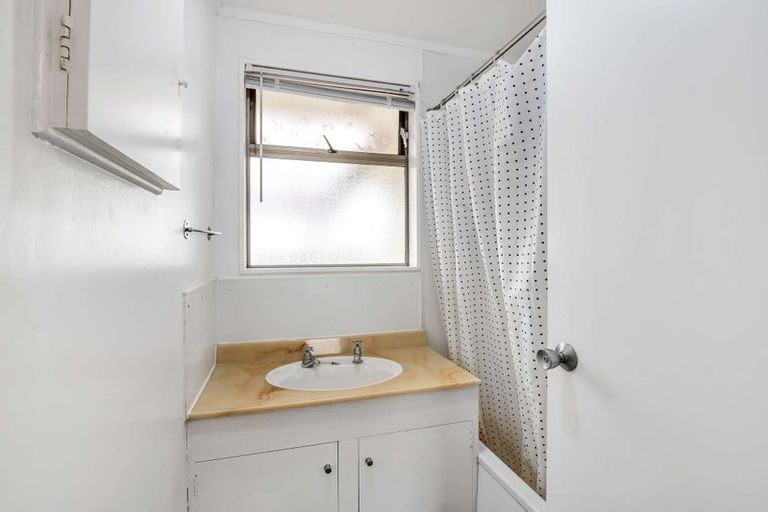 Photo of property in 13 Mccorkindale Street, Feilding, 4702