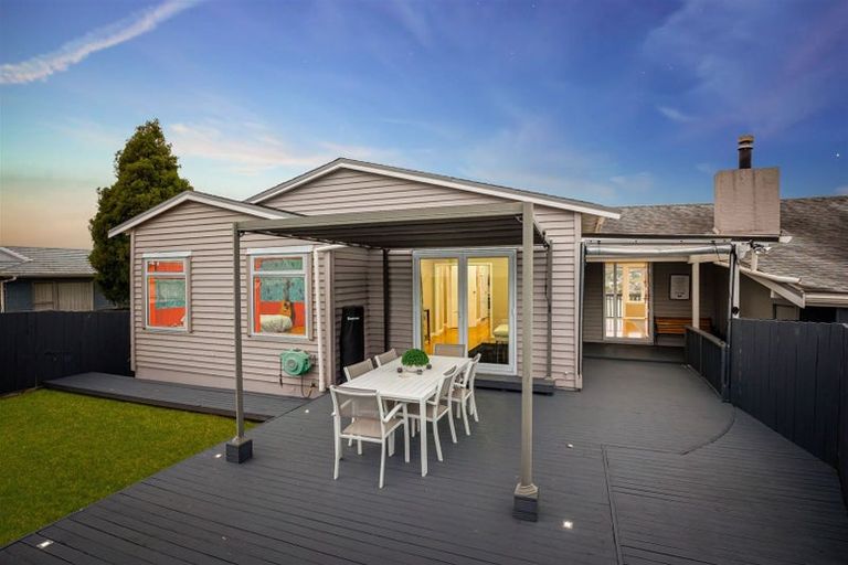 Photo of property in 103 Royal Road, Massey, Auckland, 0614