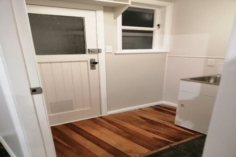 Photo of property in 61 Woodleigh Street, Frankleigh Park, New Plymouth, 4310