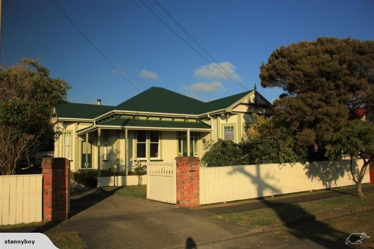Photo of property in 6 Mason Terrace, Gonville, Whanganui, 4501