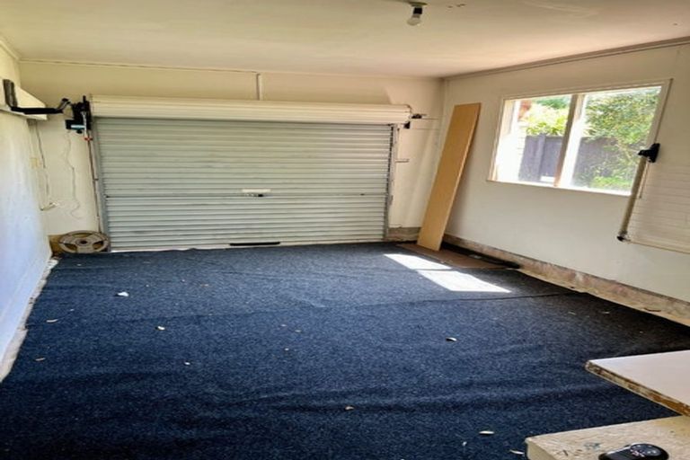Photo of property in 1/29 Pupuke Road, Takapuna, Auckland, 0622