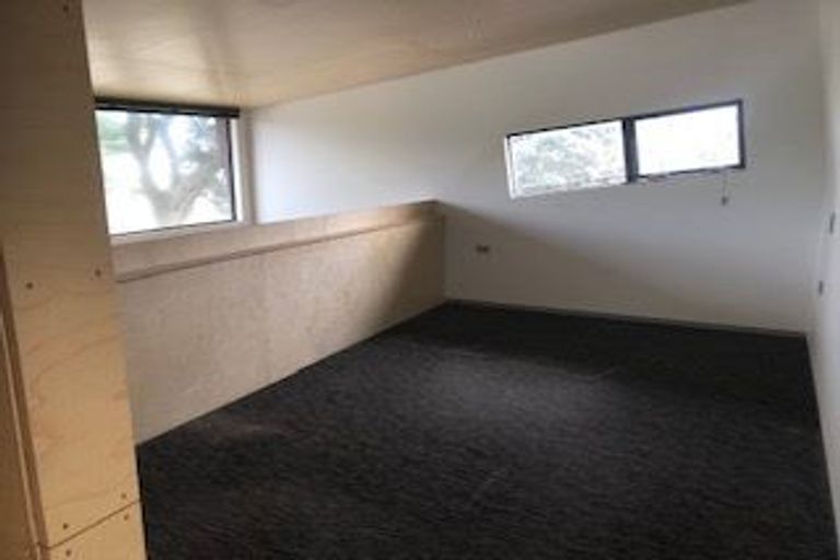 Photo of property in 99 The Esplanade, Raumati South, Paraparaumu, 5032