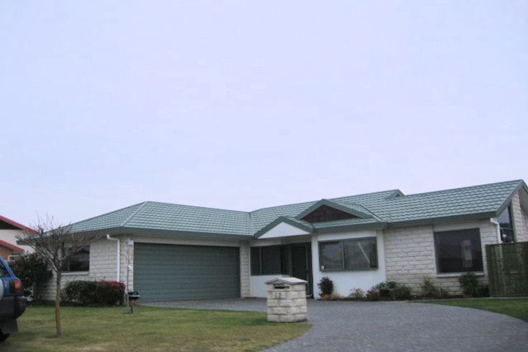 Photo of property in 12 Beaufort Place, Taradale, Napier, 4112